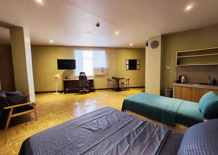 Hotel Freddo Apartelle