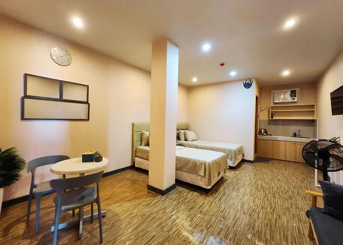 Freddo Apartelle Hotel 3*