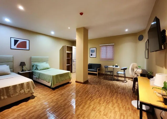 Freddo Apartelle Hotel