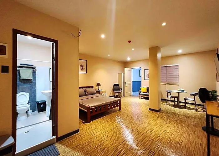 Freddo Apartelle Hotel 3*