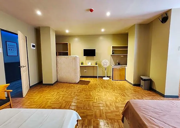 Hotel Freddo Apartelle 3*
