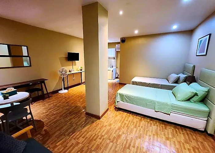 Freddo Apartelle 3* 막탄